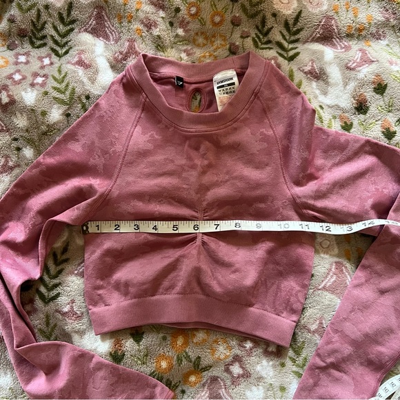 🩷Gymshark Pink Camo Cropped Top - Picture 8 of 8